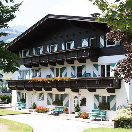 Das Christine Appartement Brixen im Thale Exterior foto