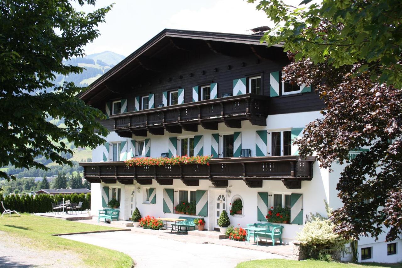 Das Christine Appartement Brixen im Thale Exterior foto