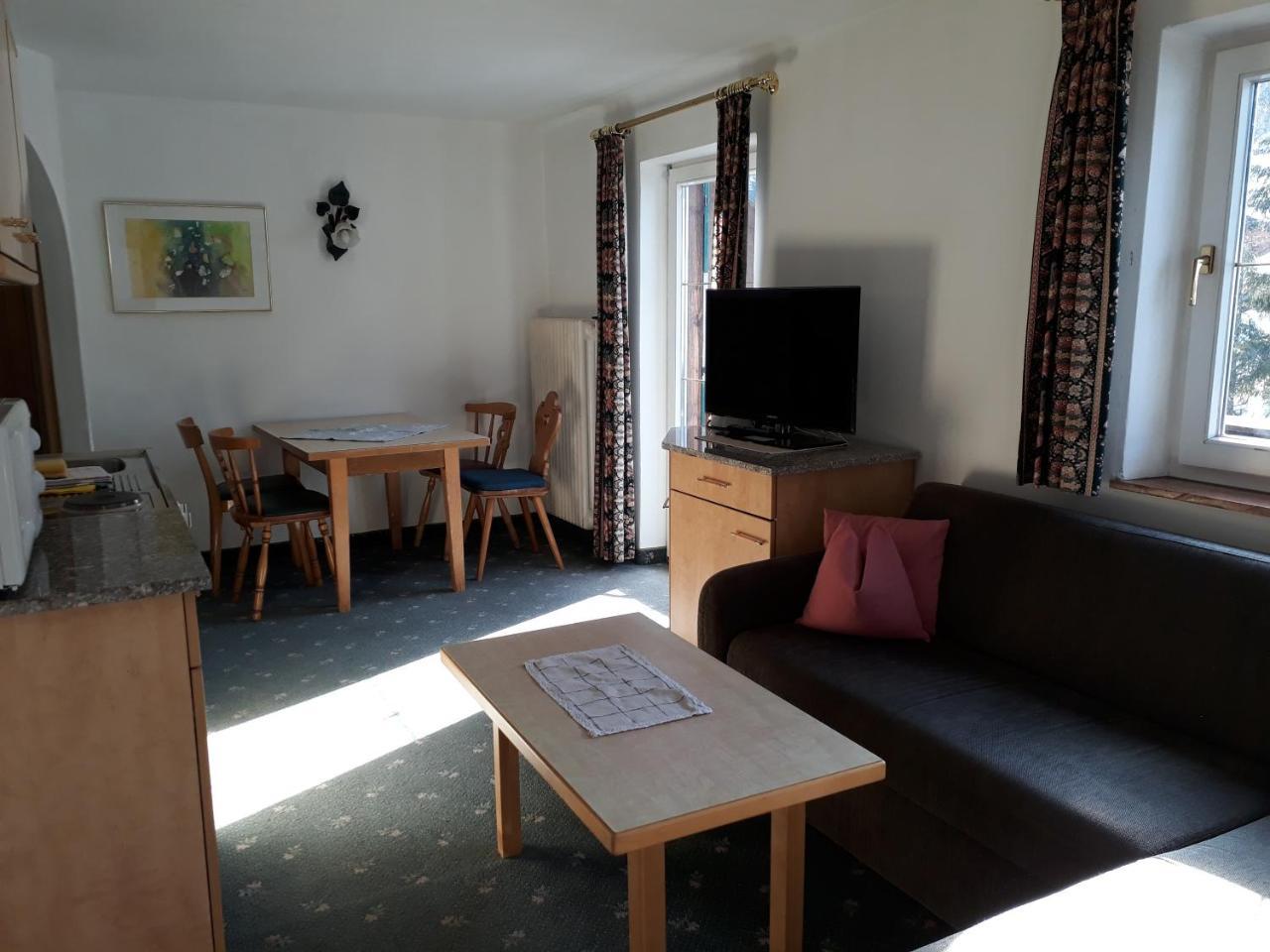 Das Christine Appartement Brixen im Thale Exterior foto